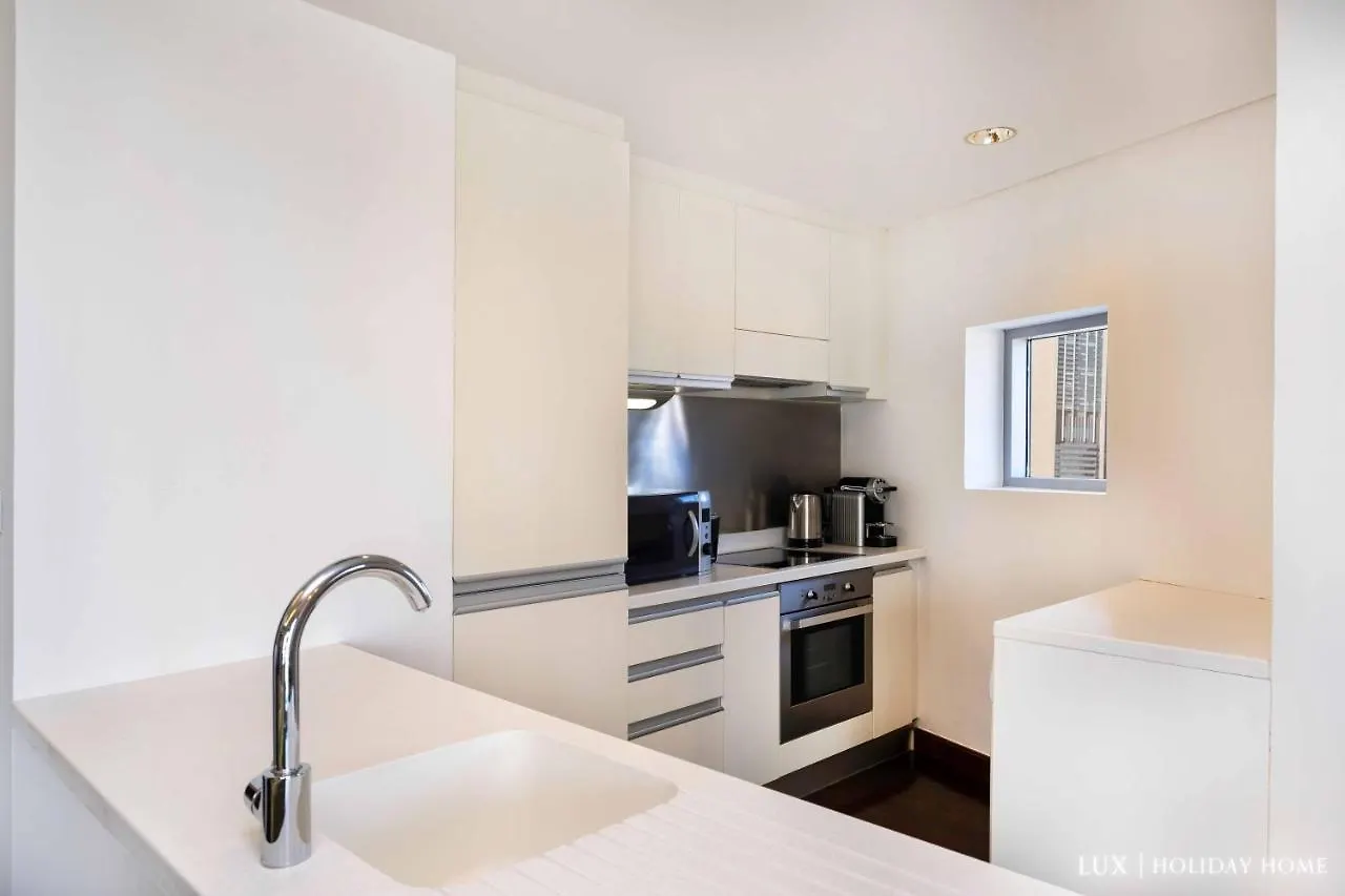 Lux The Emaar Fashion Avenue Suite Dubai 0*,