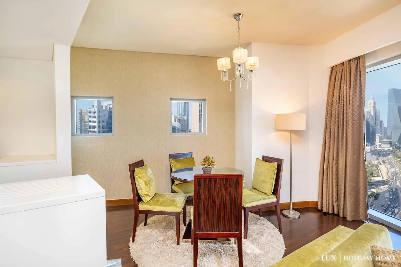 Lux The Emaar Fashion Avenue Suite Dubai Apartment
