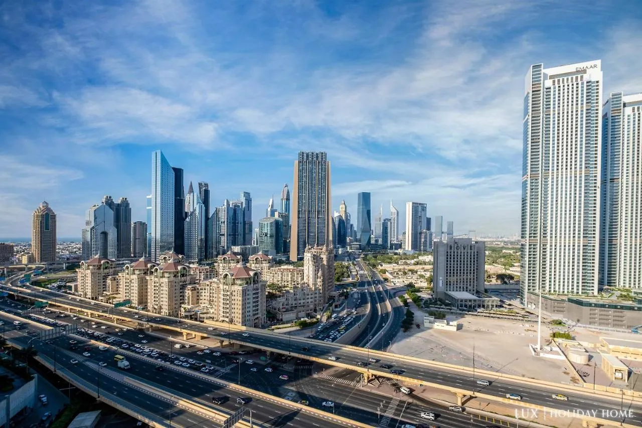 Lux The Emaar Fashion Avenue Suite Dubai